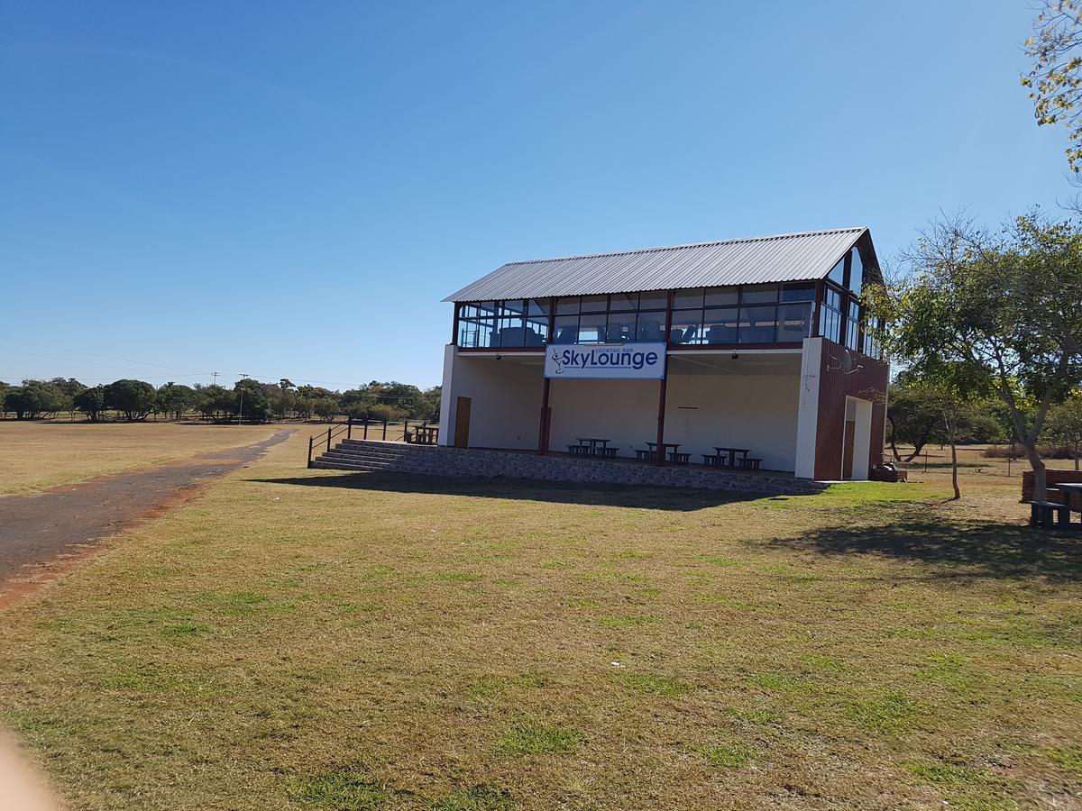 Hartbeespoort Holiday Resort Resort 3*
