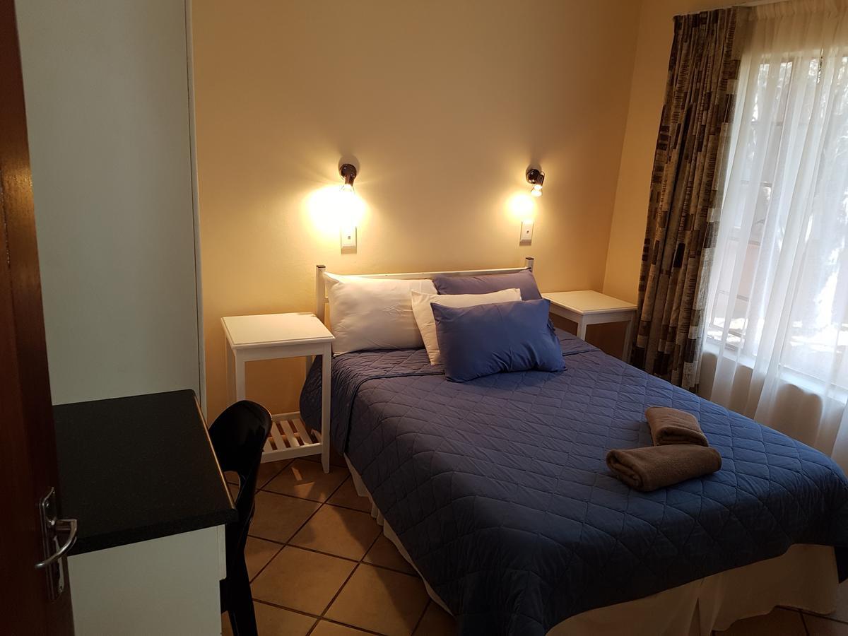 Hartbeespoort Holiday Resort Resort 3*